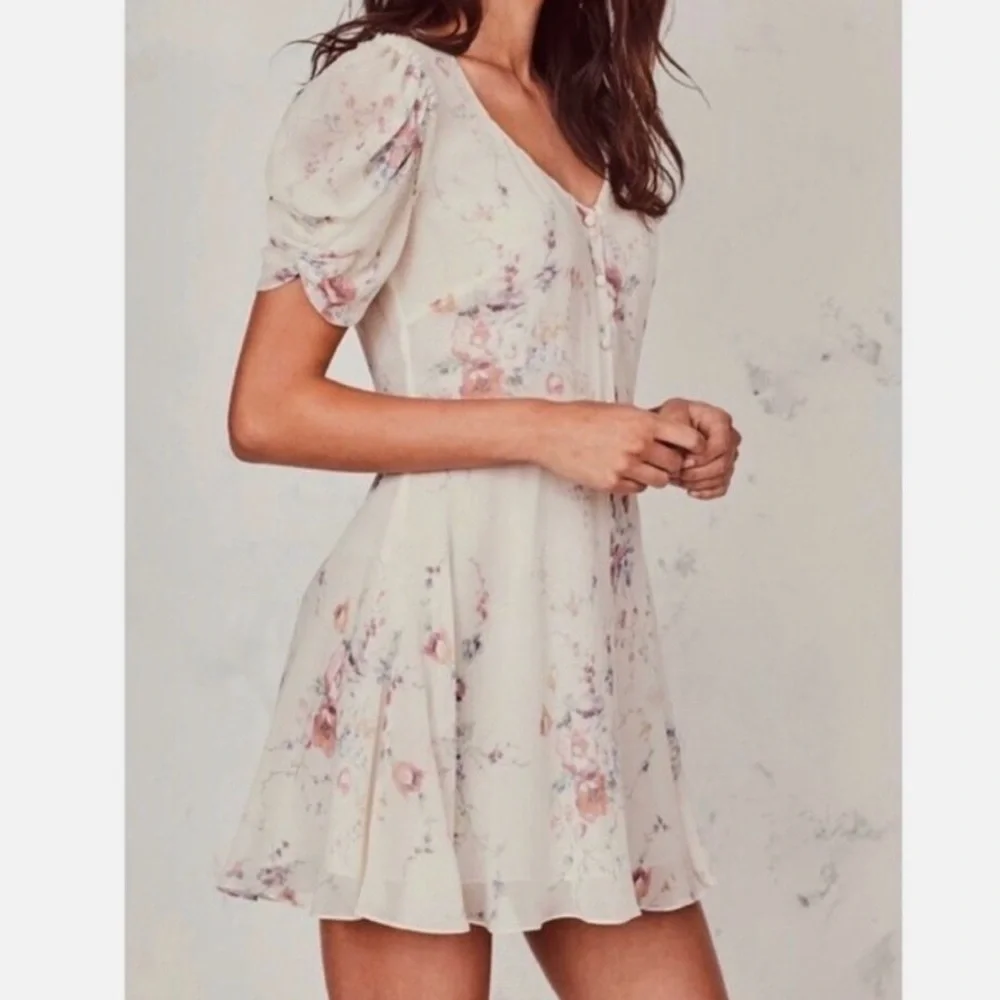 ♥️… LoveShackFancy Cora Silk Dress. Size Large Retail- $425 - Picture 7 of 8